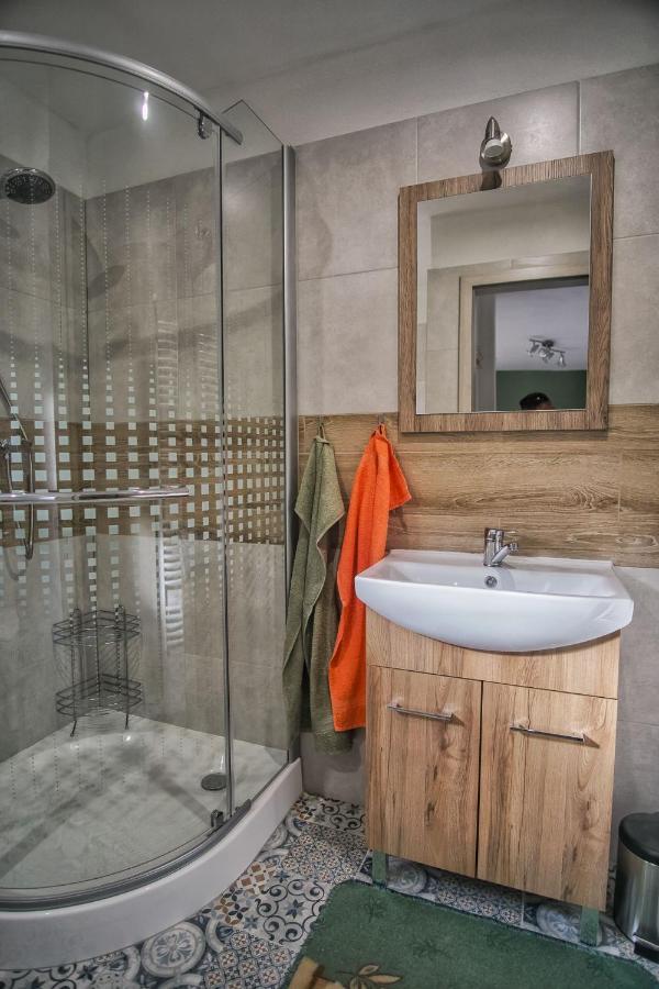 Bike Apartments 1 Hodrusa Екстер'єр фото