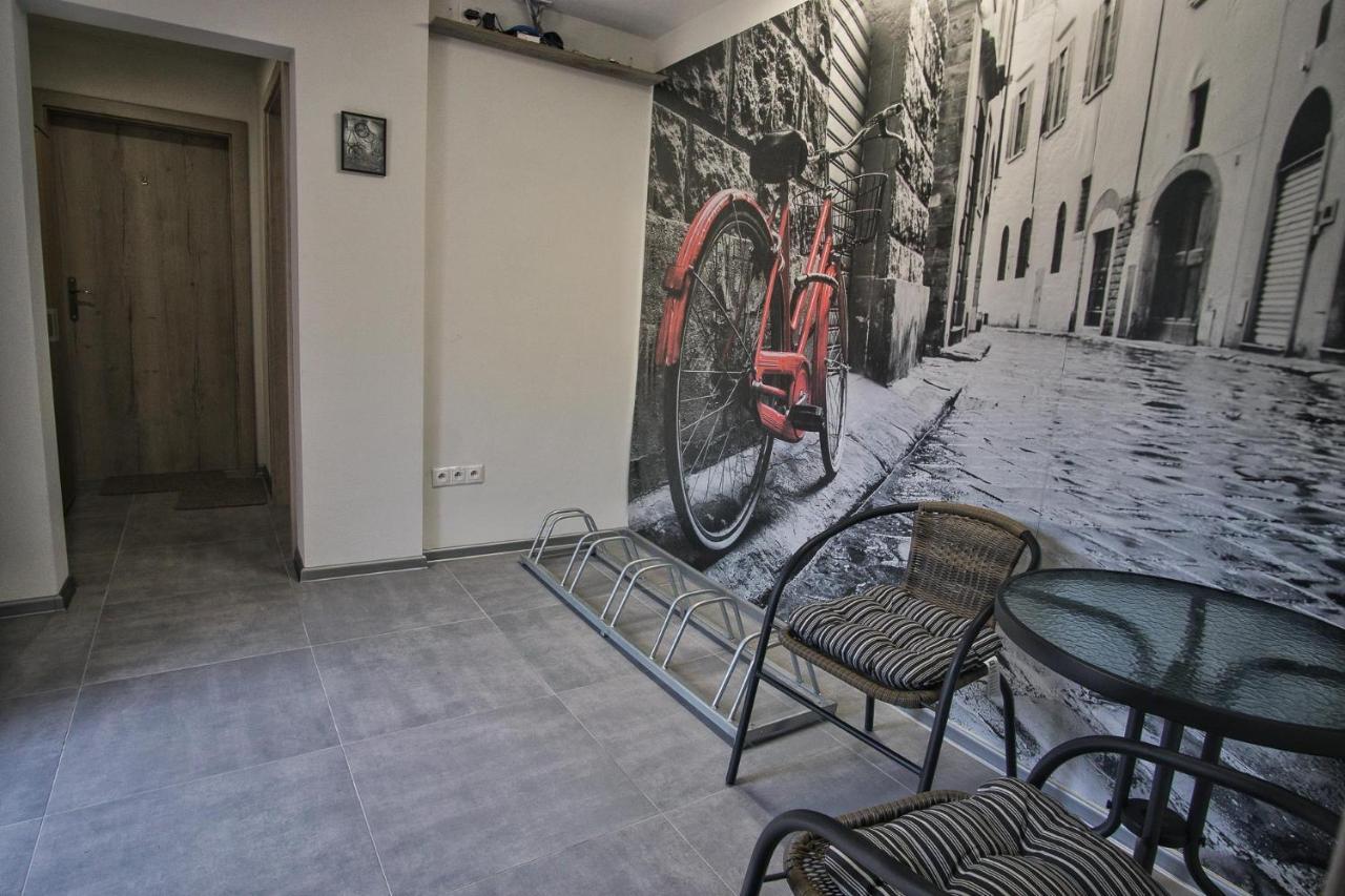 Bike Apartments 1 Hodrusa Екстер'єр фото